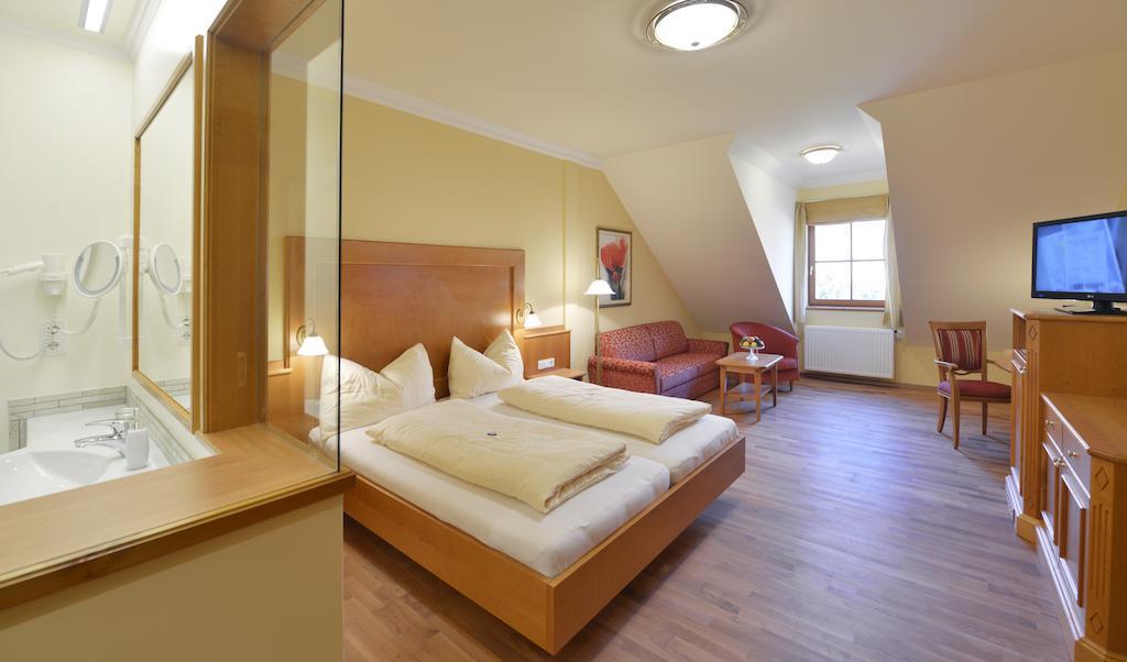 Geniesserhof Haimer - Hotel Garni Poysdorf Kamer foto